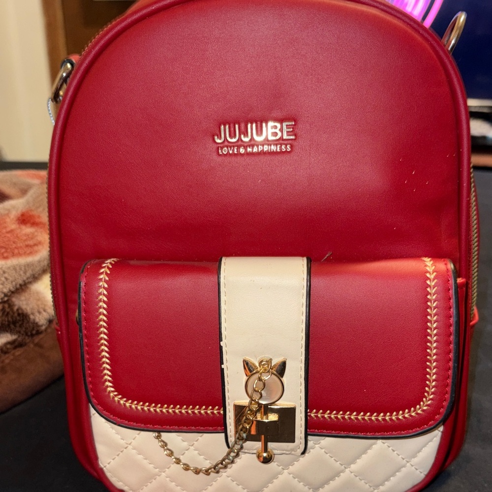 Ju-Ju-Be Red and Cream Quilted Backpack